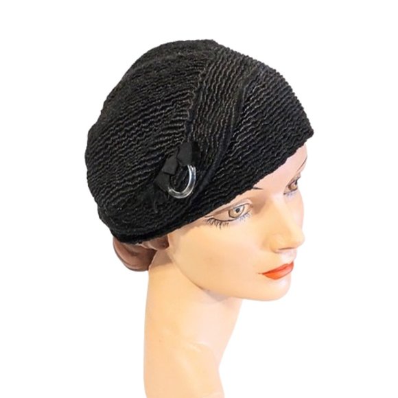 1930s True Vintage Black Fabric Draped Cloche Turban Hat With A Decoration